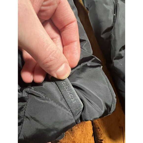 Coach Women’s XS Down Puffer Coat Coyote Fur Trim Hood Jacket Black Quilted - Picture 3 of 10